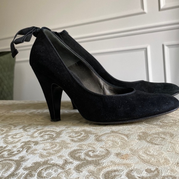 GEOX black suede 3 in heels. Leather sole. - Picture 1 of 6